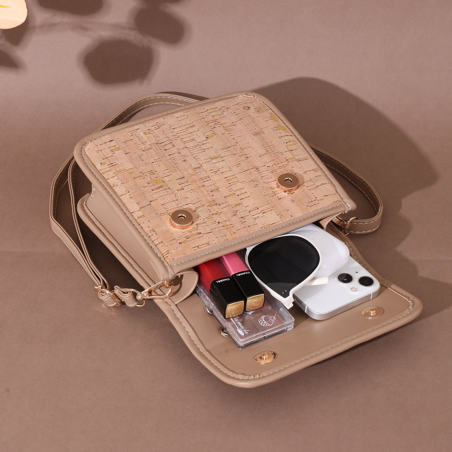 Women's Wooden Wood Outer Cork Lightweight Tree Leather Ethnic Style Women's Messenger Bag