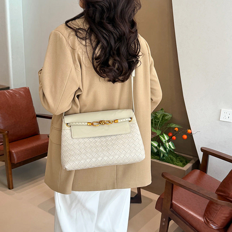 Women's Light Luxury Woven Niche Simple Commuter Shoulder Bags