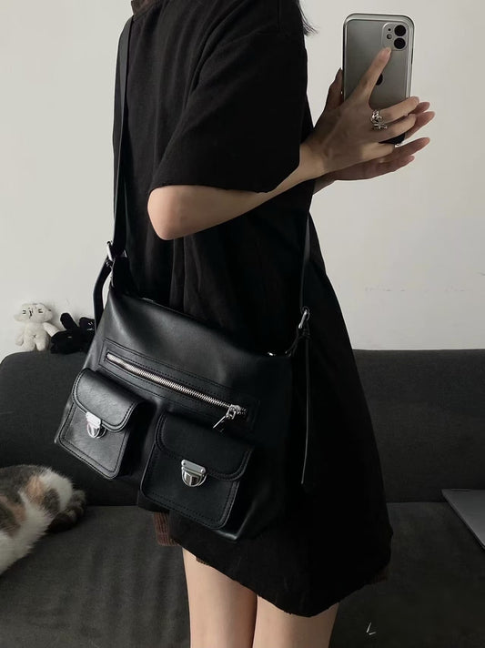 Women's Vintage Large Capacity Black One Class Tote Bags