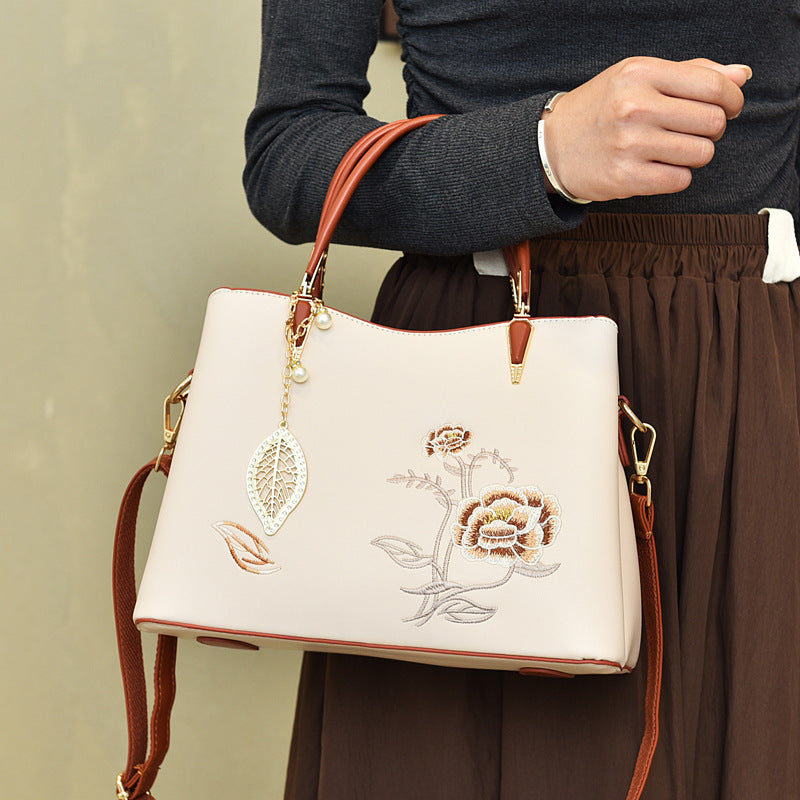 Women's Chinese Style Embroidery Versatile Mother Wedding Bags