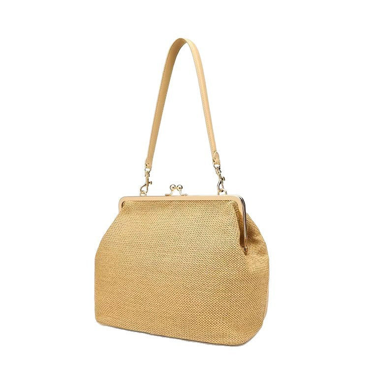 Women's Luxury Minority Design Clip Fashion Large Capacity Straw Handbags
