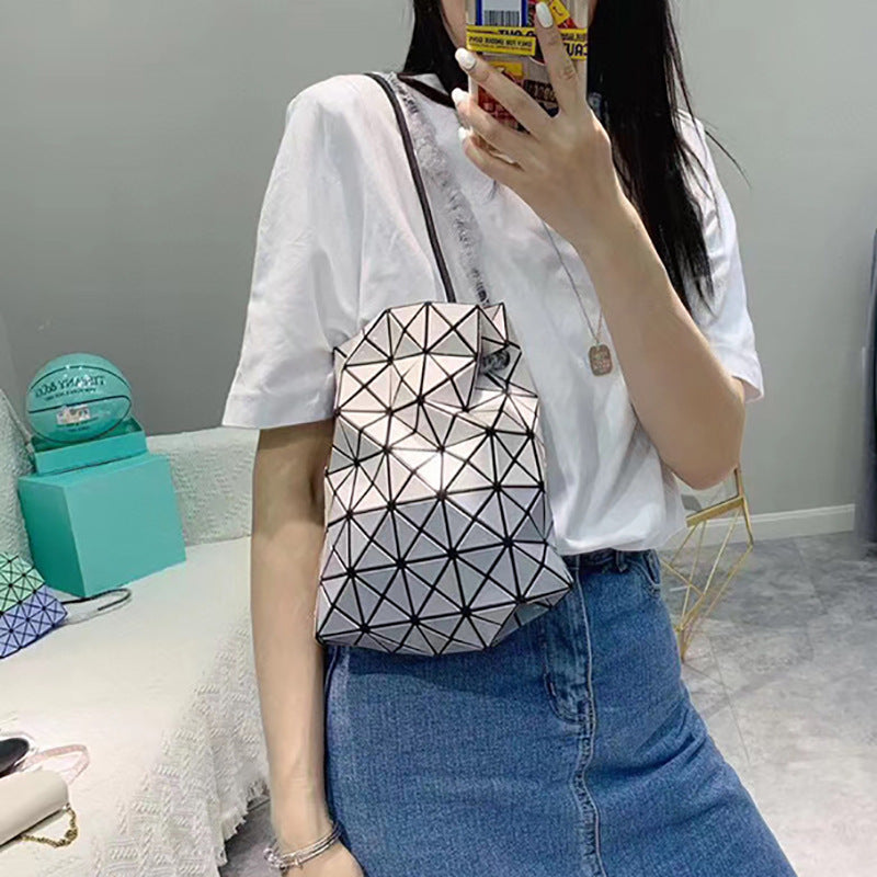Women's Drawstring Double Stitching Glossy Diamond Plaid Bags