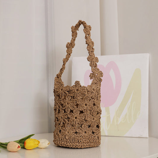 Women's Fashion Handmade Crocheted Flowers Straw Hollow Out Woven Seaside Vacation Bags