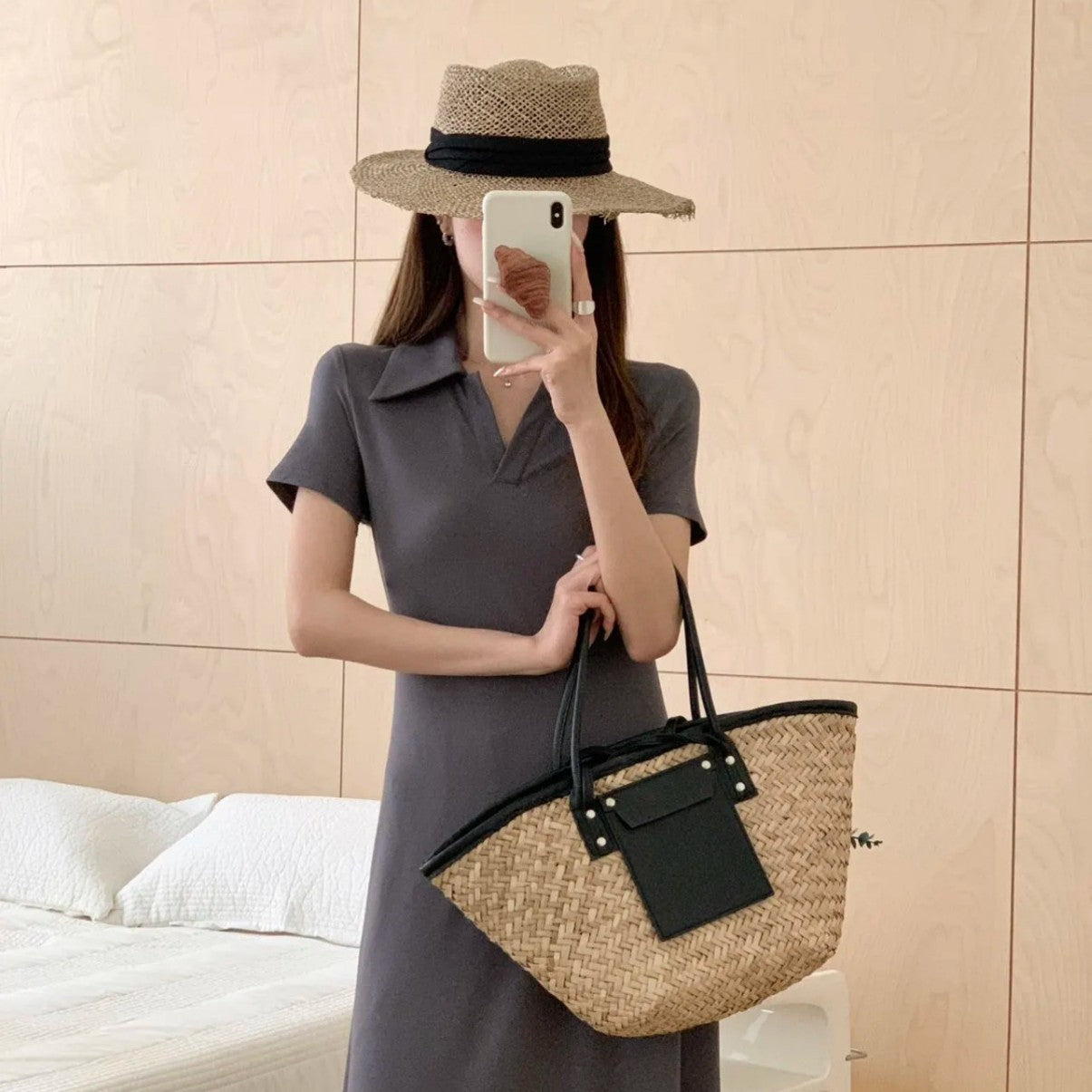 Retro Straw Coffee Color Large Capacity Portable Leather Patchwork Woven Women's Messenger Bag