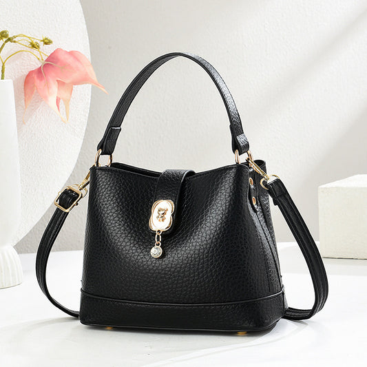 Women's Fashionable Fresh Sweet One Large Capacity Women's Shoulder Bag