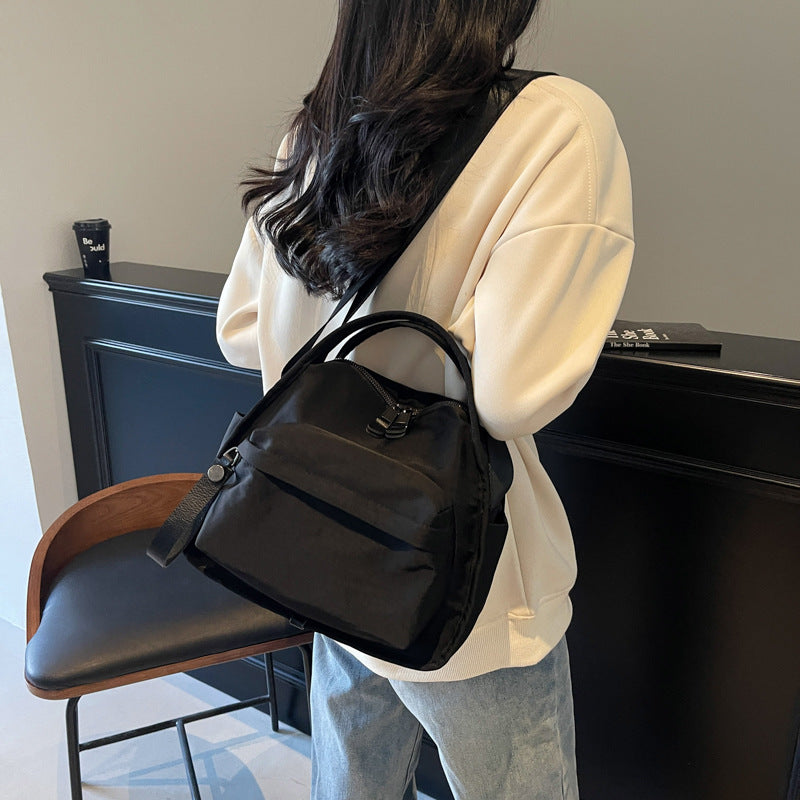 Cool Elegant Women's Lightweight Nylon Fashion Women's Shoulder Bag