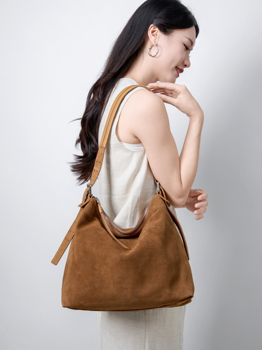 Women's Suede Large Capacity Light Luxury Commuter High-grade Underarm Top Layer Women's Shoulder Bag