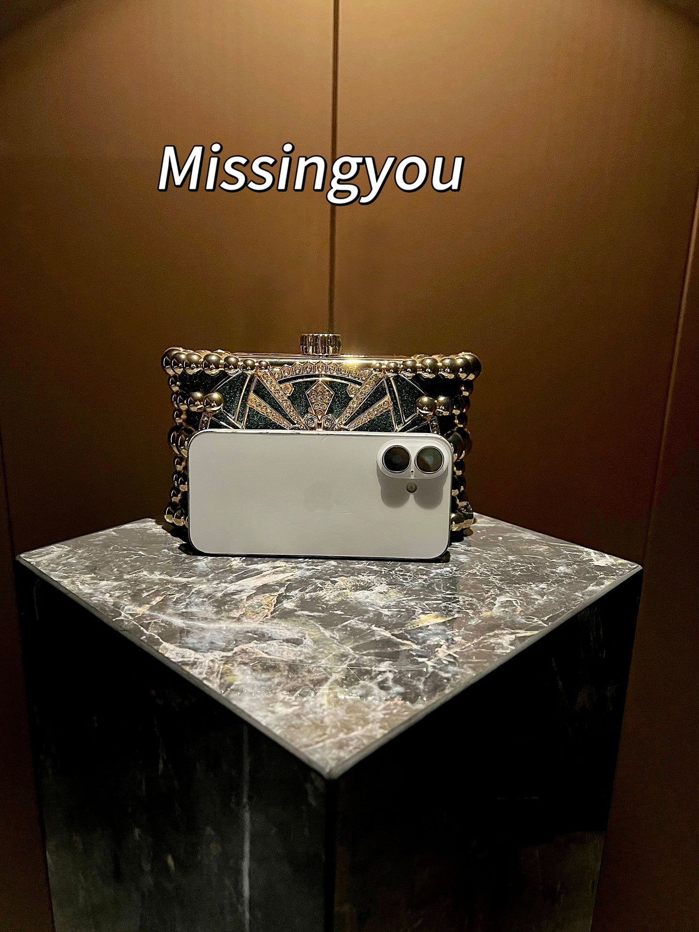 Women's Affordable Luxury Style Super Flash Party Clutch Vintage Dinner Bag