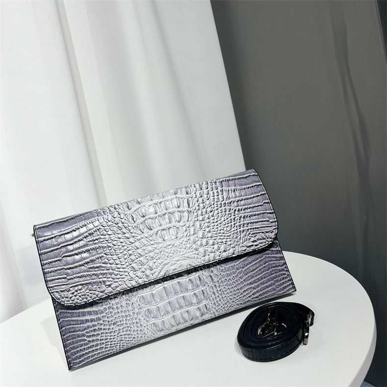 Women's Vintage Crocodile Pattern Patent Versatile High Quality Women's Clutch