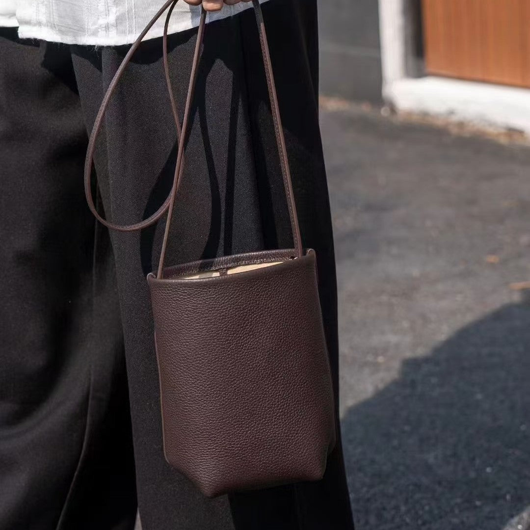Wind Niche First Layer Cowhide Commuter Mini Minimalist Phone Bags