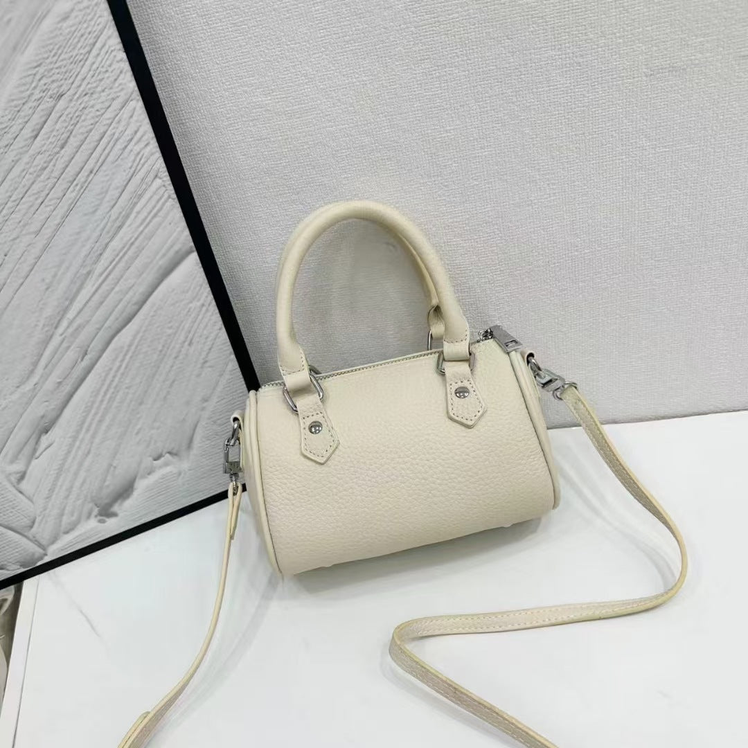 Women's Advanced Texture Outing Genuine Leather Boston Pillow First Layer Cowhide Bags