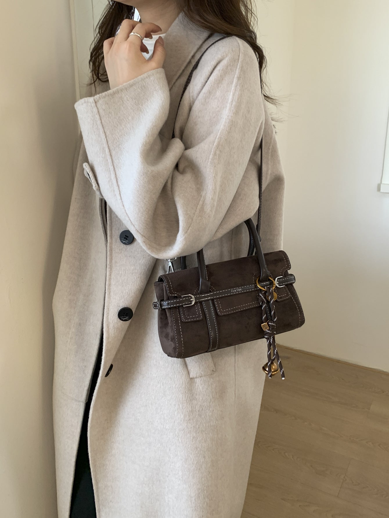 Women's Retro Frosted Autumn Design Advanced Suede Women's Messenger Bag