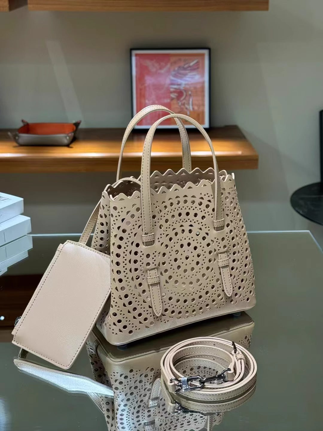 Women's Wave Hollow Carved Vegetable Basket French Bags
