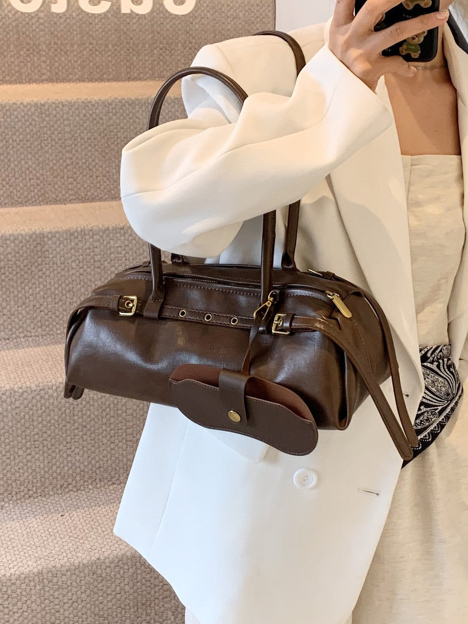 Women's Red Long Underarm Charter Car Style Hot French Stick Women's Shoulder Bag