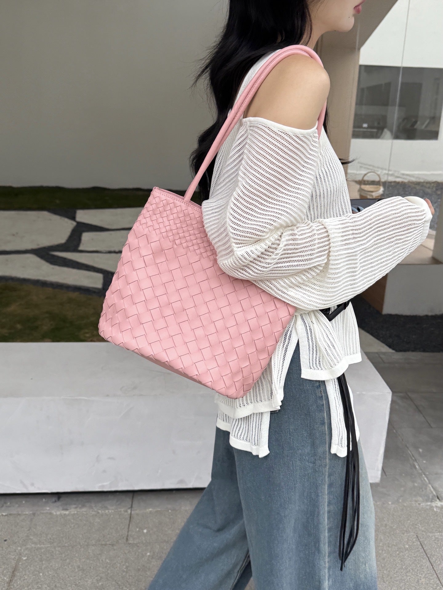 Women's Sheepskin Woven Large Capacity Totes Underarm Bucket Bags