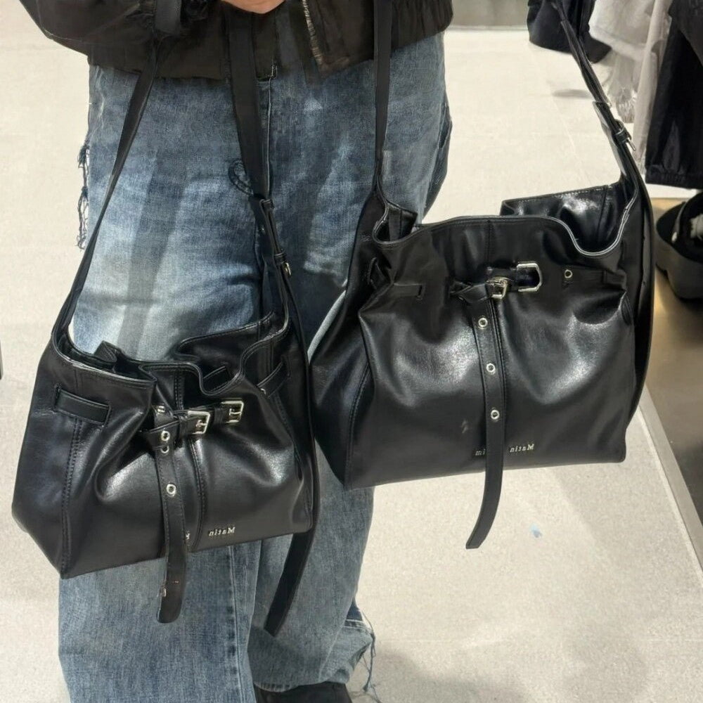 Women's Solid Color Pleating Motorcycle Large Capacity Women's Messenger Bag
