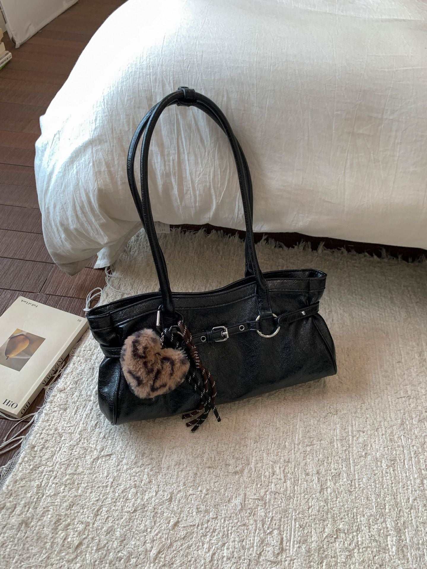 Women's Graceful Underarm Large Capacity Fashionable Retro Women's Shoulder Bag
