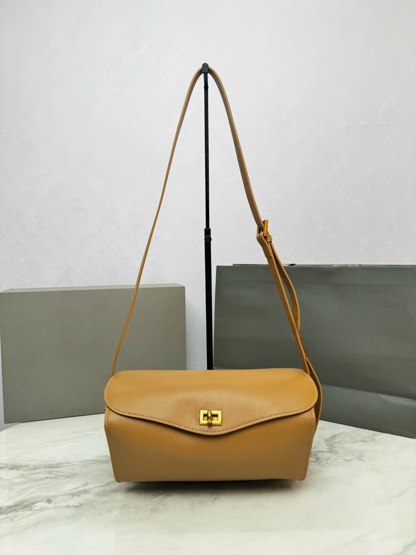 Spring Style Leather Affordable Luxury Fashion Underarm Simple Women's Shoulder Bag