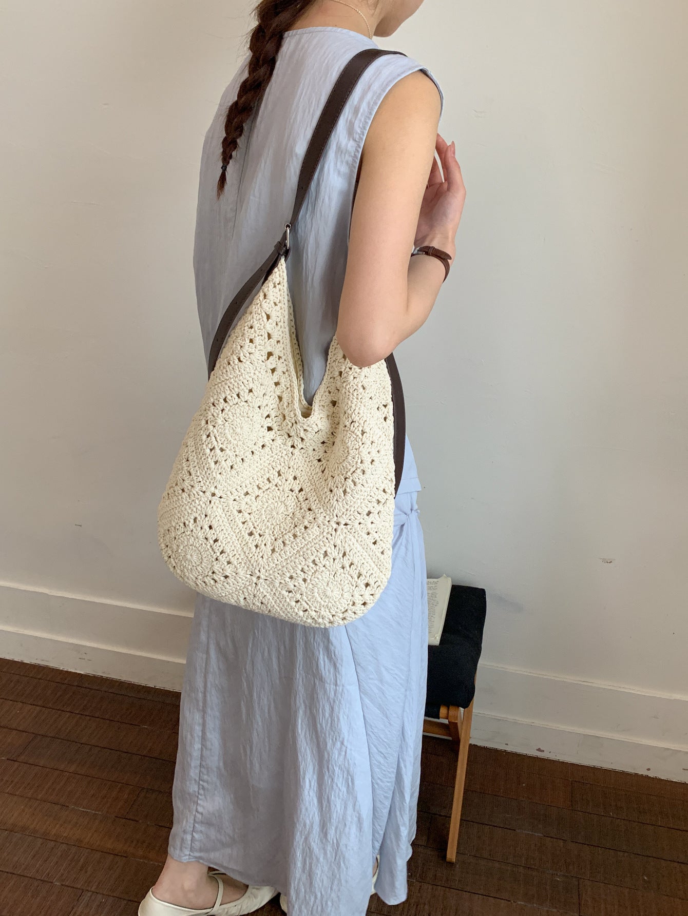 Korean Style Art Woven Mori Seaside Hollow Holiday Women's Shoulder Bag