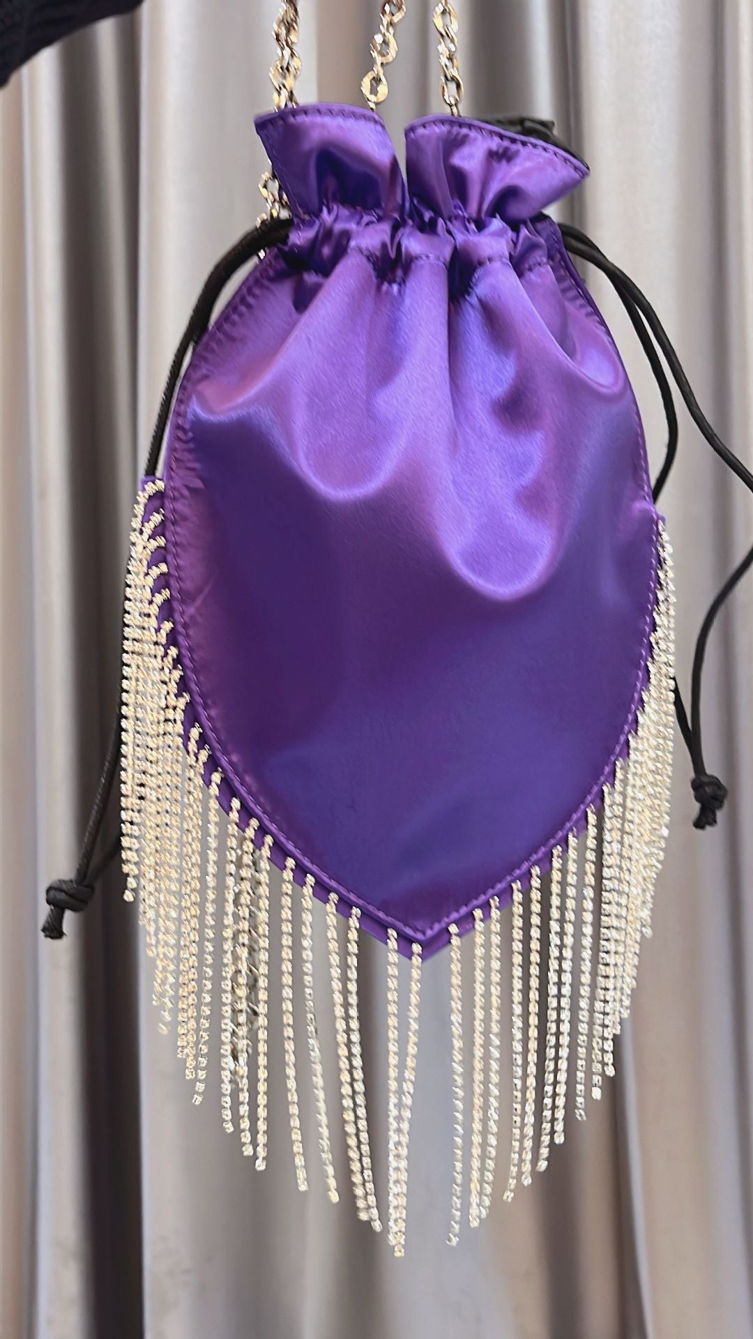 Women's French Satin Tassel Mobile Shiny Chain Women's Shoulder Bag