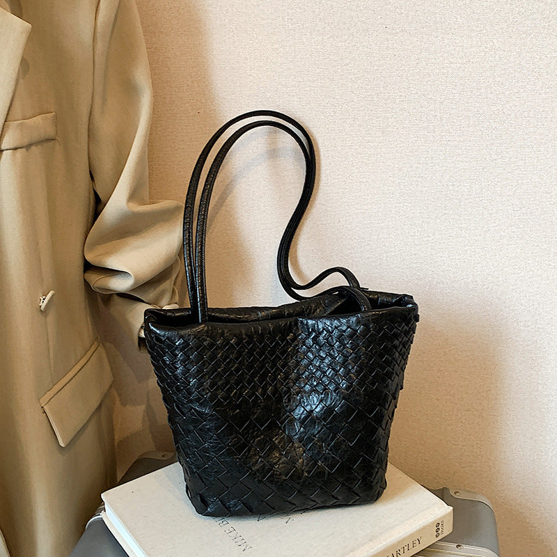 Women's Summer Weaving Portable Advanced Single Underarm Women's Messenger Bag
