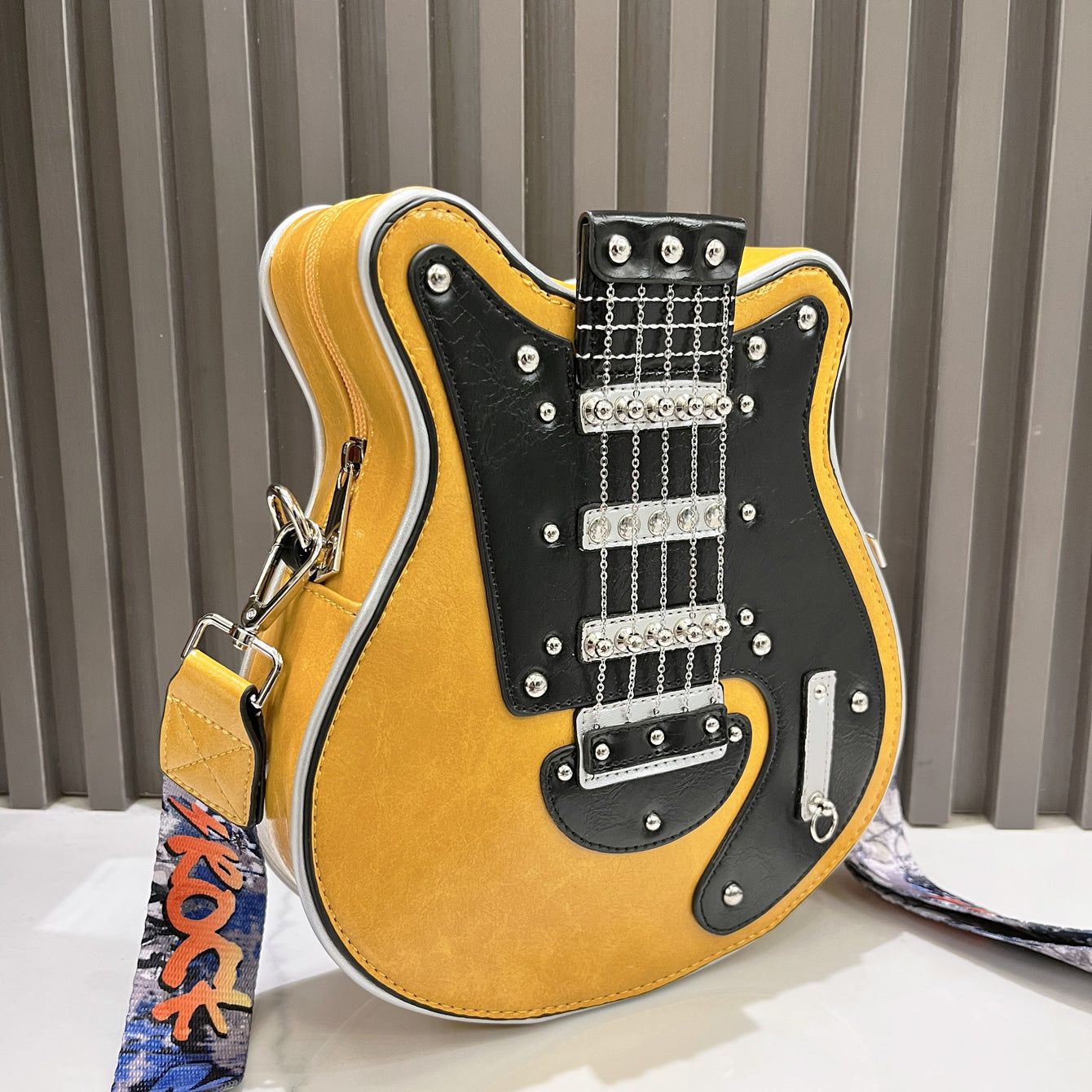 Creative Women's Handmade Lady's Guitar Style Women's Shoulder Bag