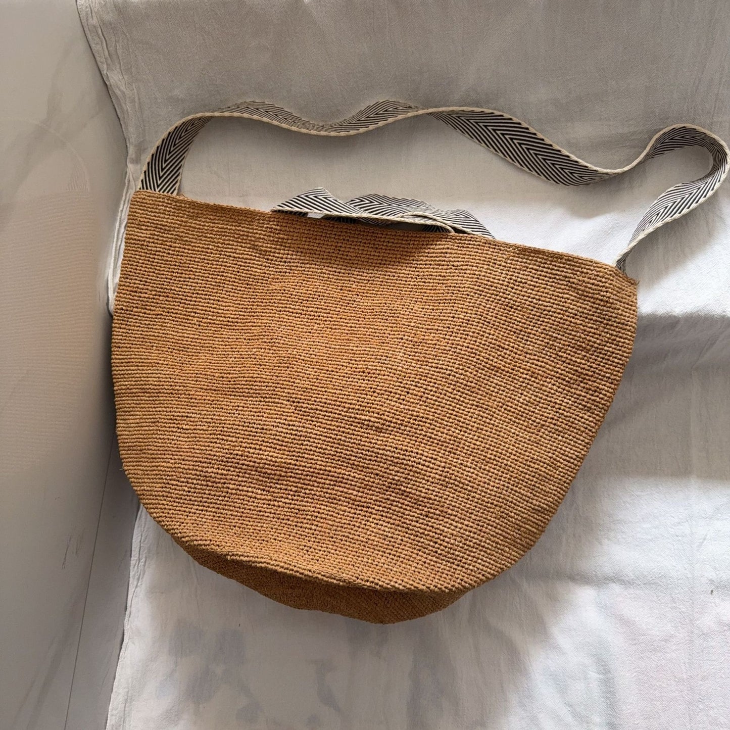 Women's Raffia Woven Summer Seaside Holiday Solid Women's Messenger Bag