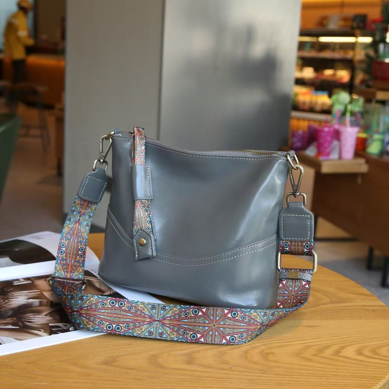 Women's Leather Cow Single Lady's Fashion Large Capacity Women's Shoulder Bag