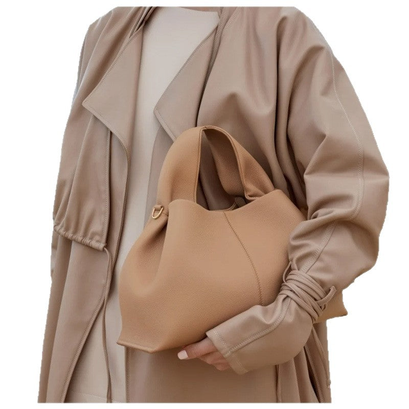 Pauline Cloud France Design Dumpling Portable Women's Clutch