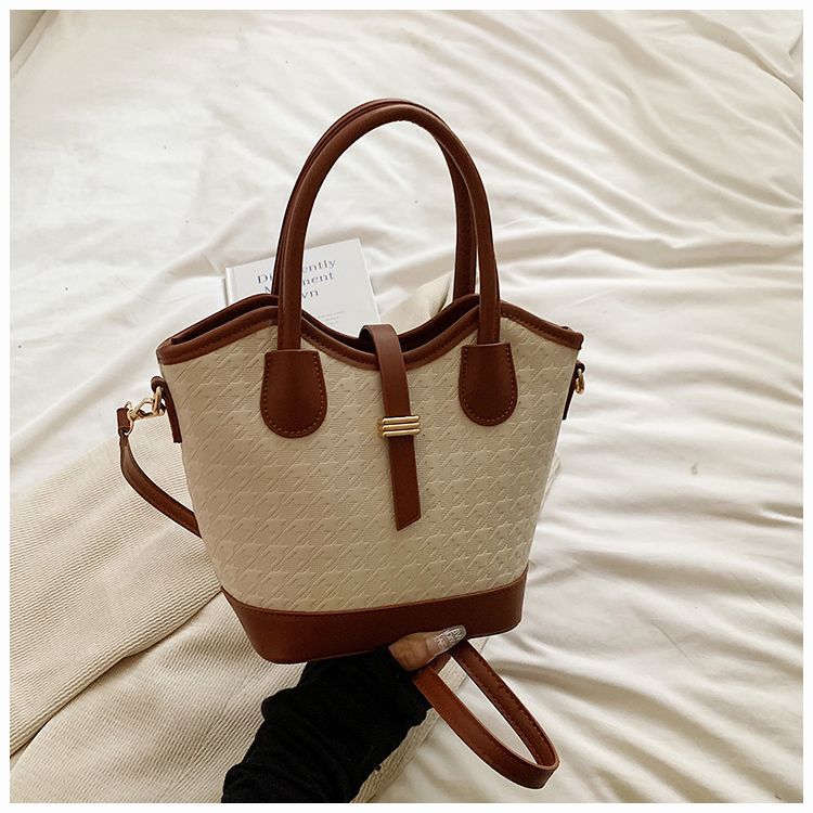 Stylish Elegant Classic Women's Exquisite Family Women's Handbag