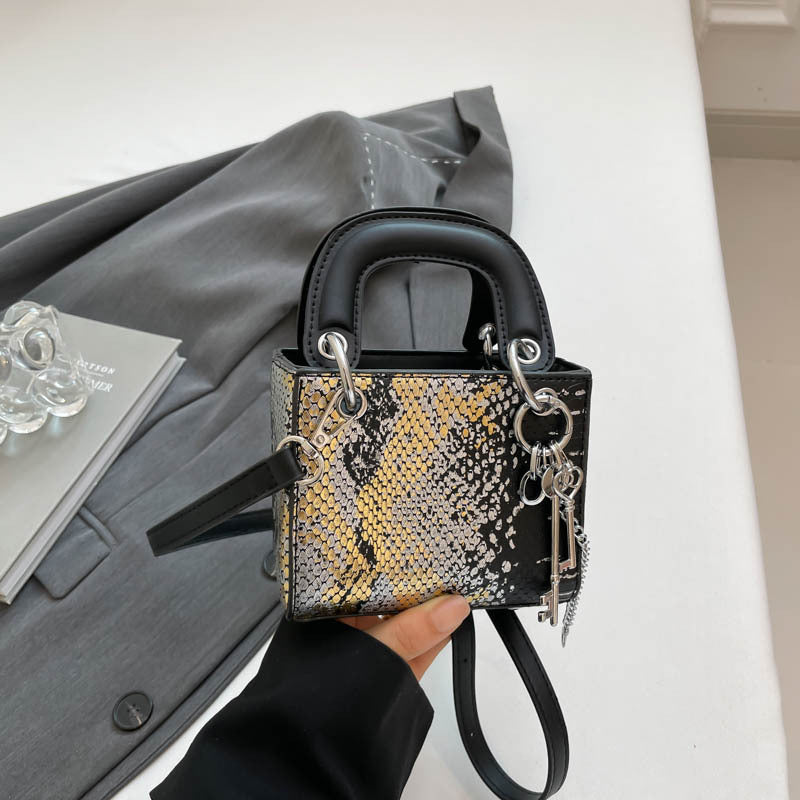 Women's Snakeskin Pattern Light Luxury Diana Mini Bags