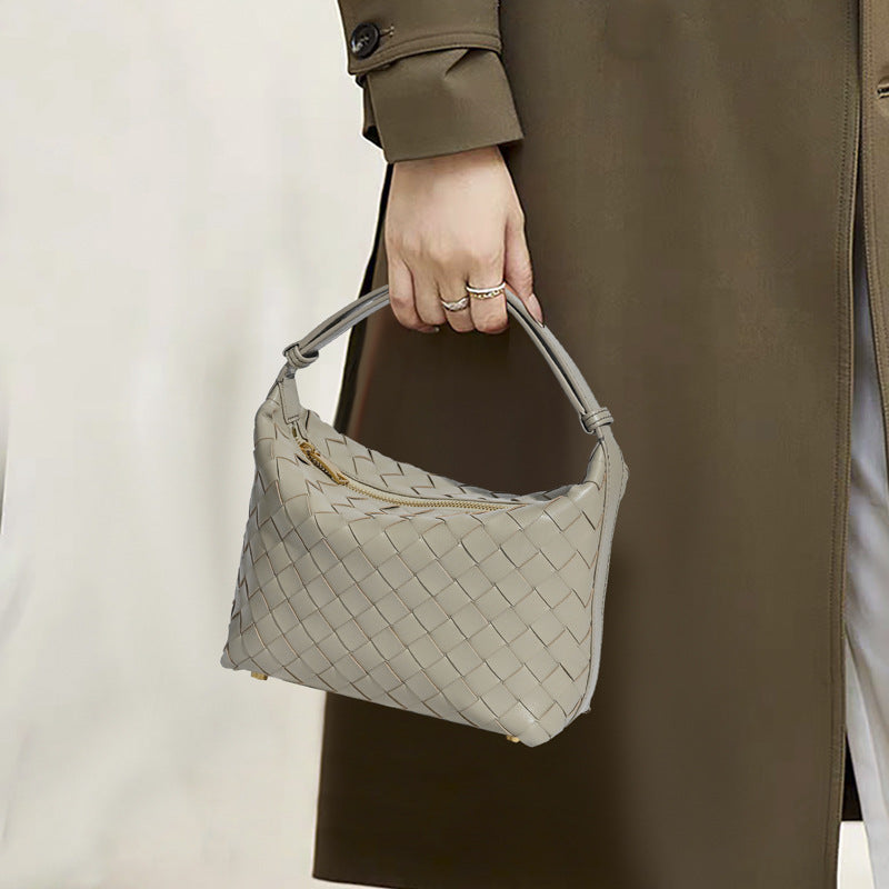 Women's Lunch Box Fresh Underarm Sheepskin Niche Handbags