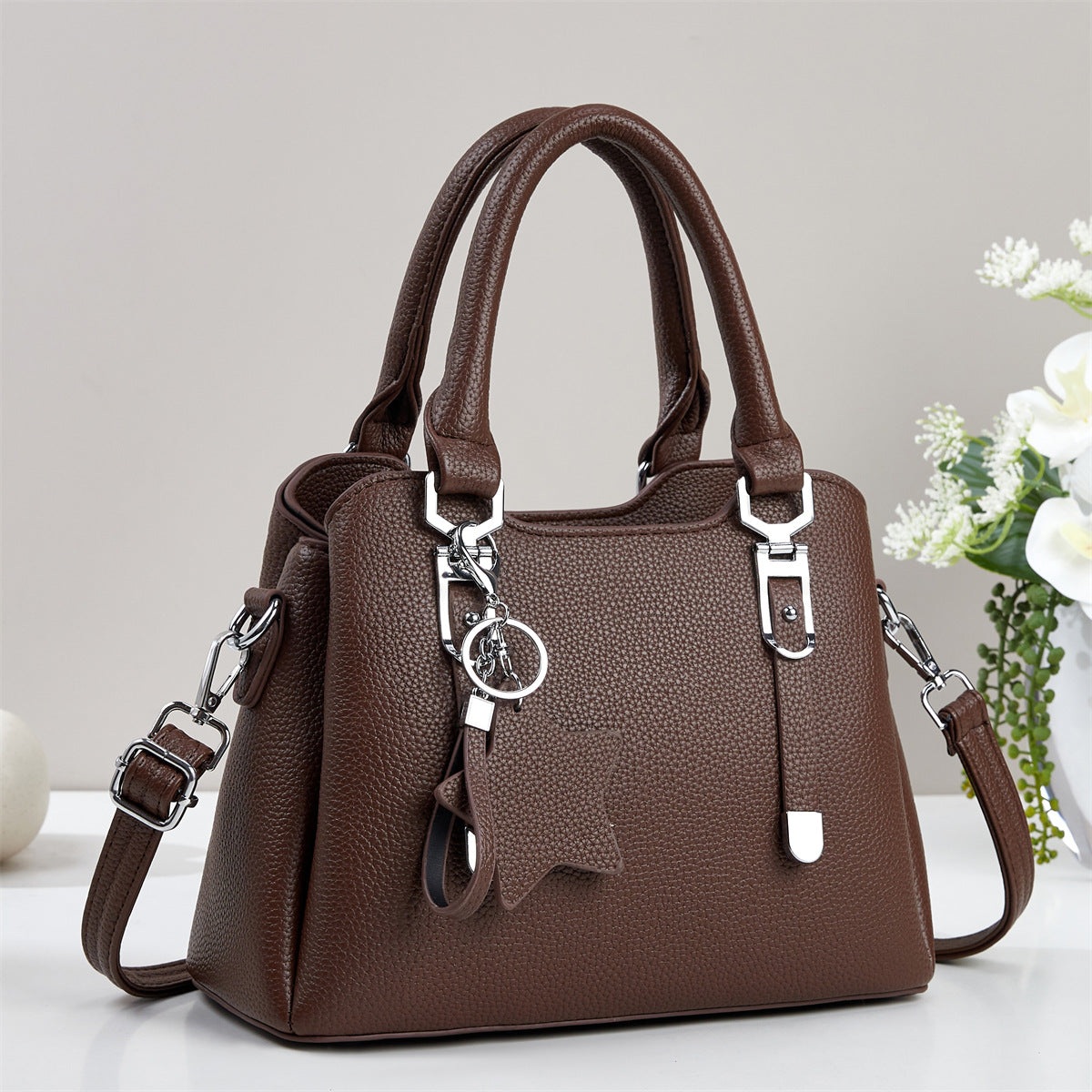 Women's Fashion Retro Super Large Capacity Bags