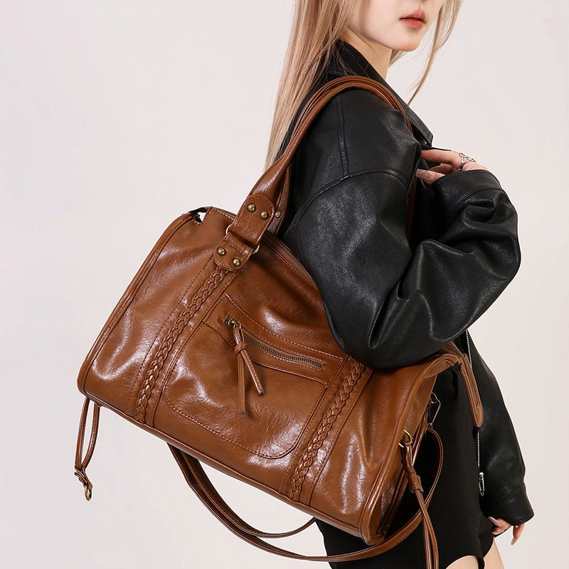Women's Retro Motorcycle Portable Large Capacity Short Women's Handbag