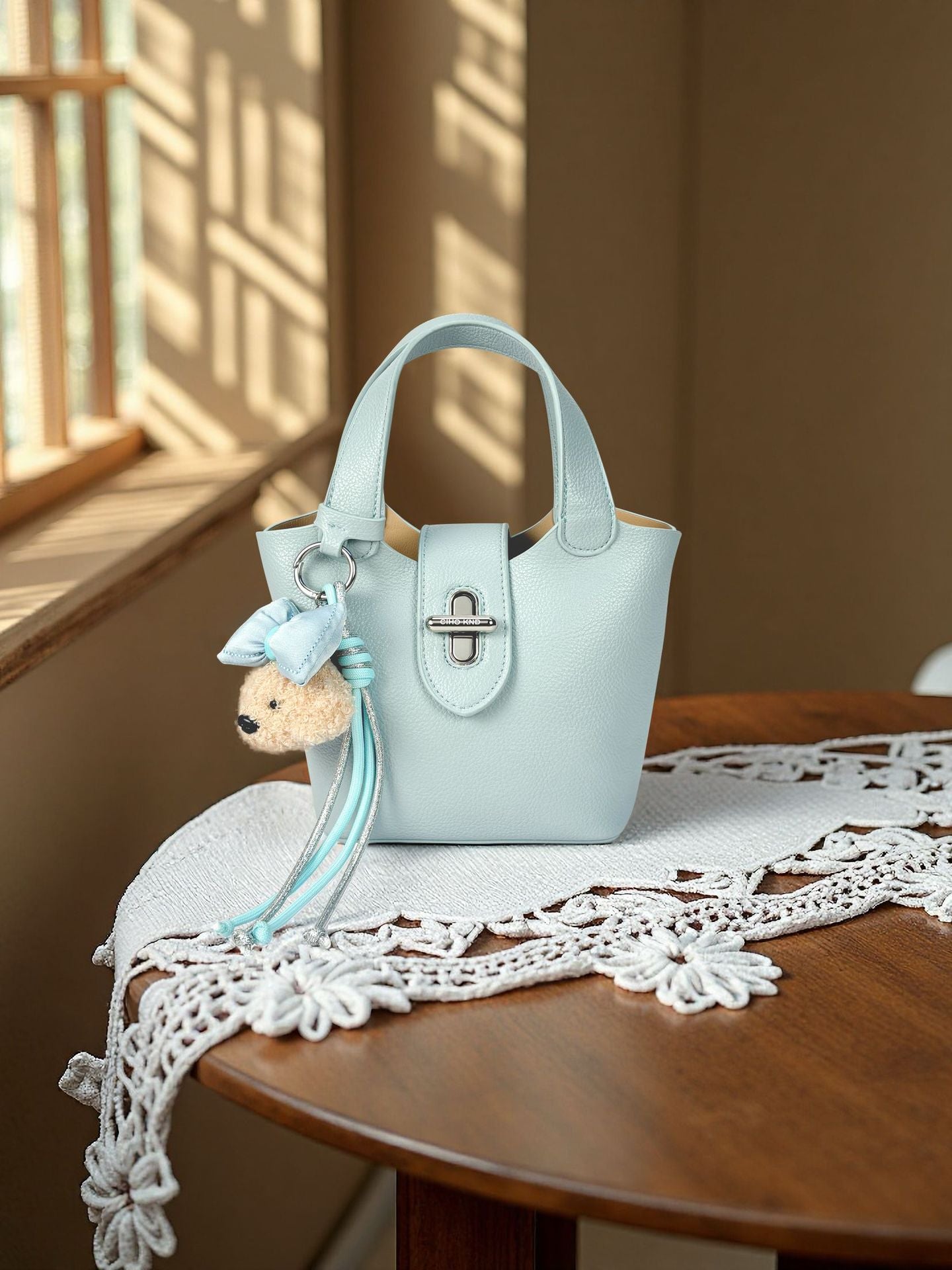 Women's Sea Salt Blue Vegetable Basket Handbags