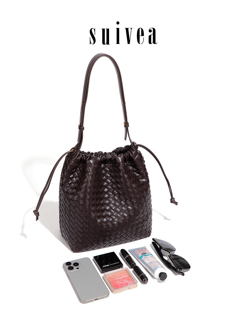 Classic Hand-woven Lazy Direct Wholesale Commuter Bucket Bags