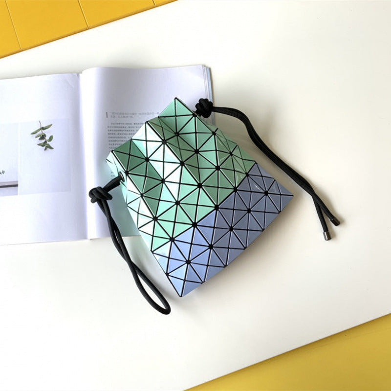 Women's Drawstring Two Colors Glossy Diamond Plaid Women's Messenger Bag
