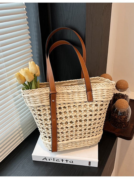 Women's Large Capacity Straw Woven Hollow French Retro Seaside Vacation Women's Shoulder Bag
