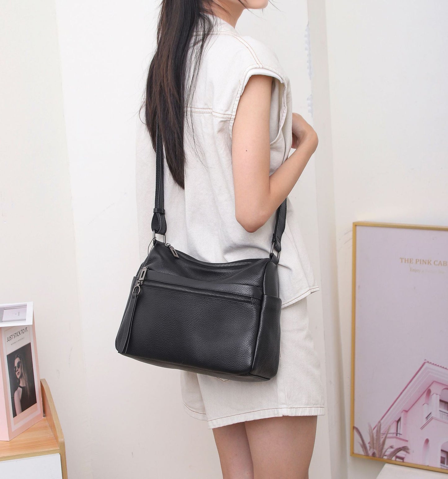 Women's Layer Cowhide Shopping Underarm Lady's Large Capacity Women's Messenger Bag