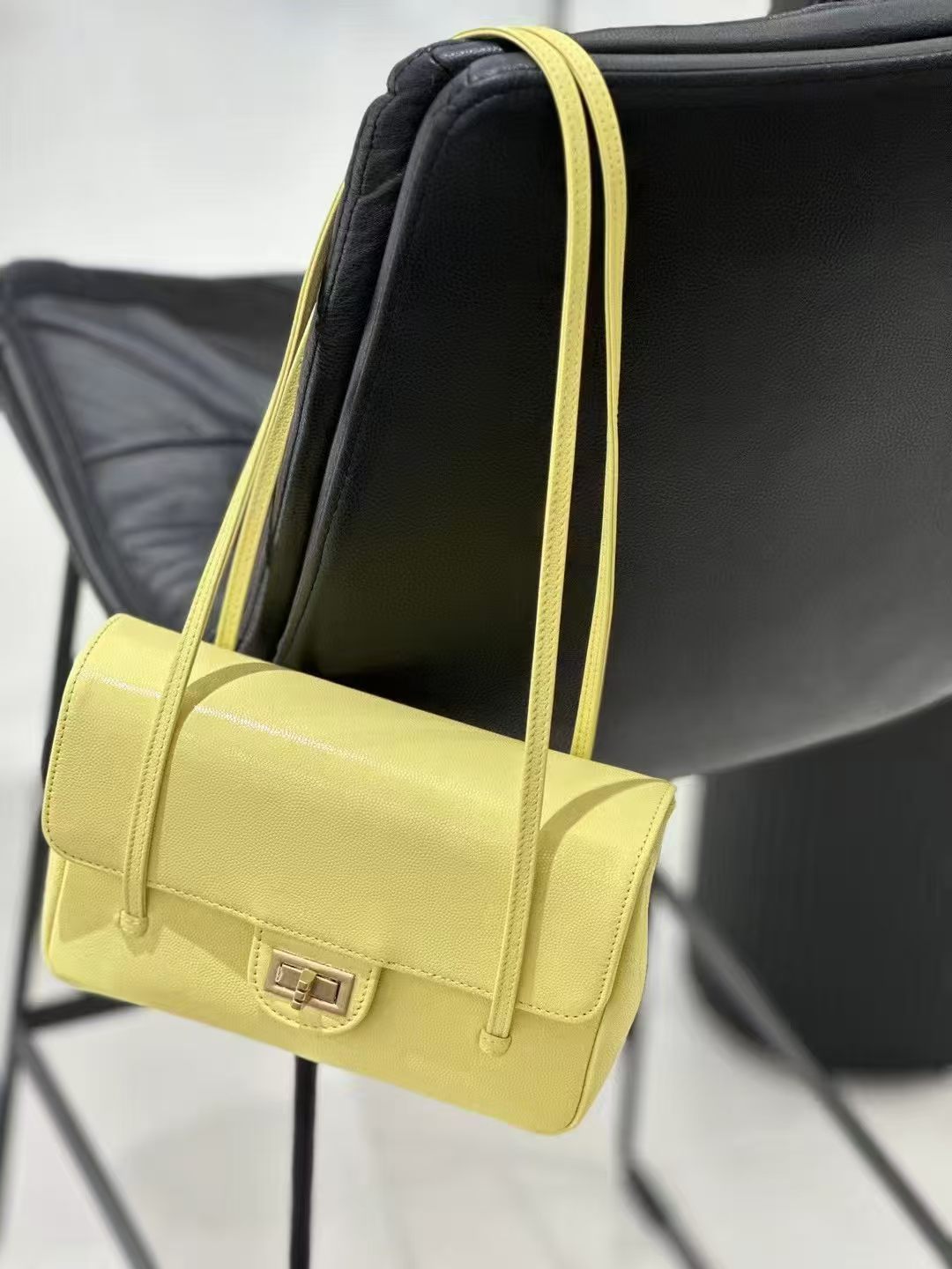 Vintage Baguette Underarm Genuine Leather Classic Style Bags