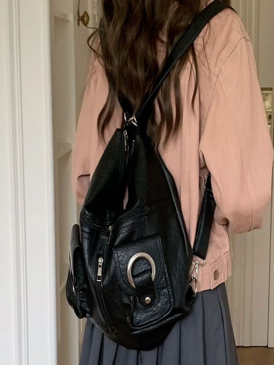 Versatile Zipper Pocket Leather Commuter Large Capacity Design Sense Women's Messenger Bag