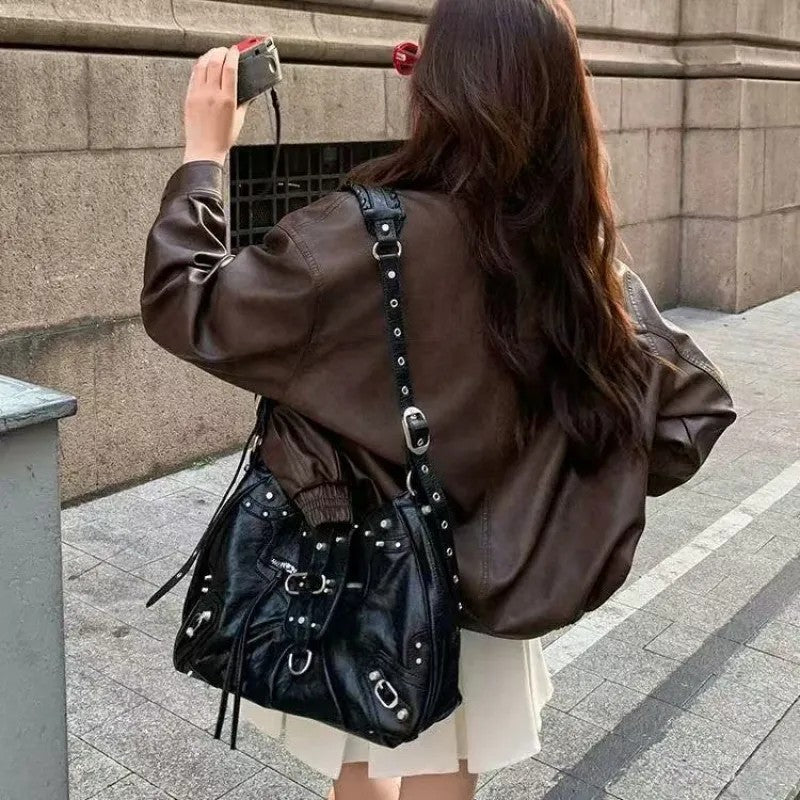 Motorcycle Retro Large Capacity Rivet Hot Women's Shoulder Bag