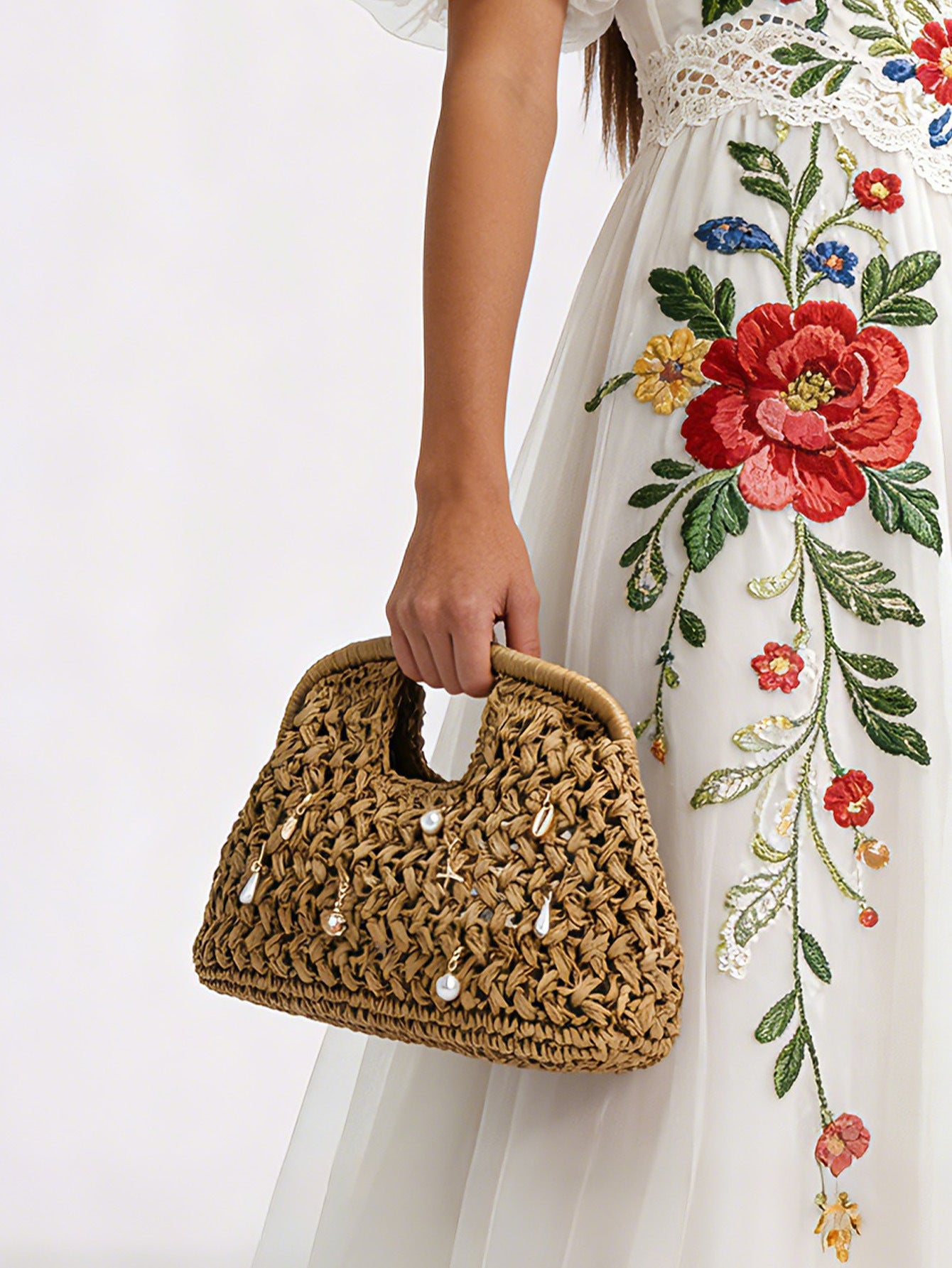 Women's Hollow Portable Fashionable Stylish Hand-woven Summer Vacation Women's Handbag