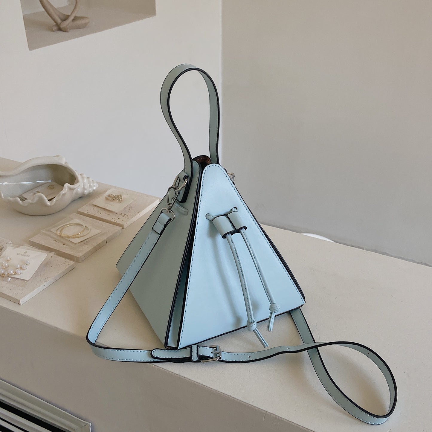 Creative Women's Spring Fashion Triangle Rhombus Bags