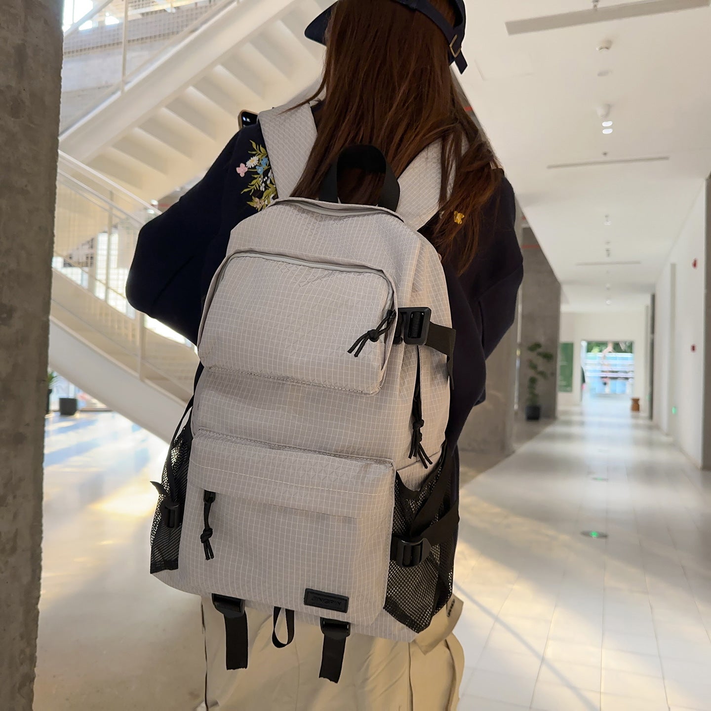Large Capacity Stylish Versatile Trendy Computer Working Mountaineering Backpacks
