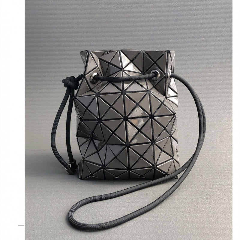Women's Drawstring Two Colors Glossy Diamond Plaid Women's Messenger Bag