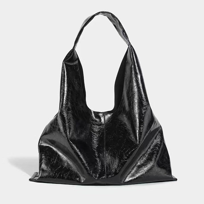 Women's Genuine Leather Handmade First Layer Oil Wax Cowhide Big Commuter Shoulder Bags