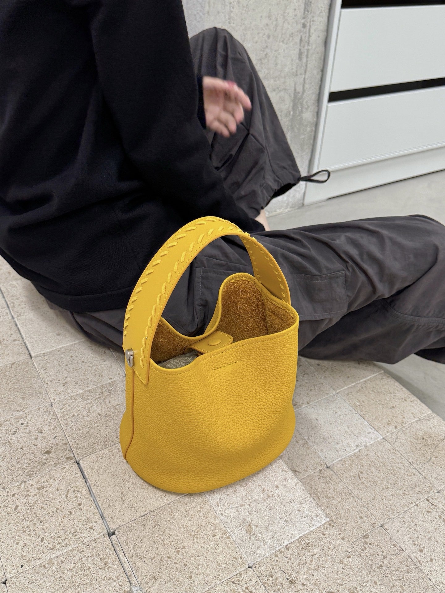 Women's Wide Strap Underarm For Trendy Cross Bucket Bags