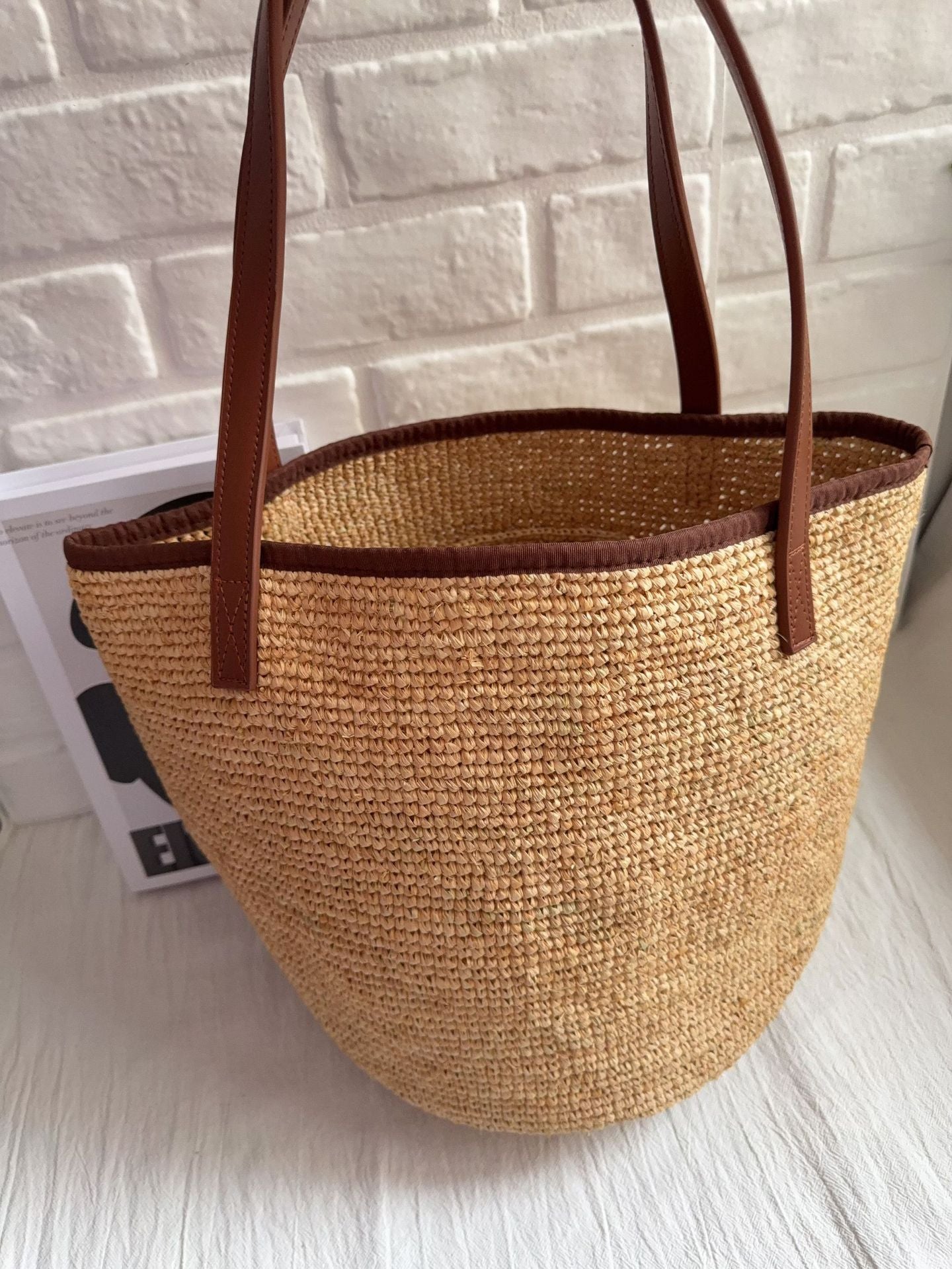 Hand-woven Portable Straw Seaside Vacation Beach Women's Shoulder Bag