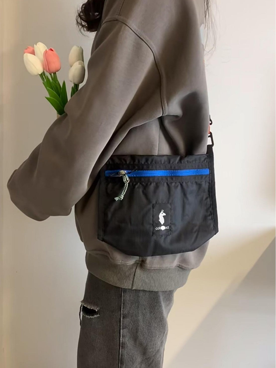 Alpaca Three-color Summer Essential Dopamine Contrast Color Sports Satchel, Hanging Bag